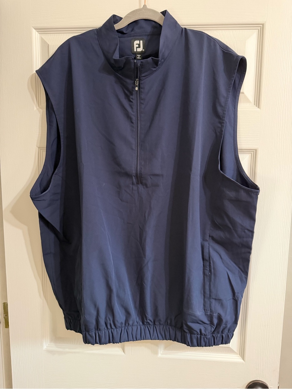 FootJoy Navy Sleeveless Golf Windshirt Quarter-Zip Vest